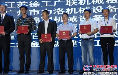 工程機械“寒冬”結束重迎高速增長,中國企業該如何制勝嶄新時代? -徐工-工程機械動態-中國路面機械網